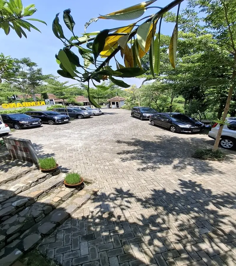 Lokasi Kembang Pari Resto-4