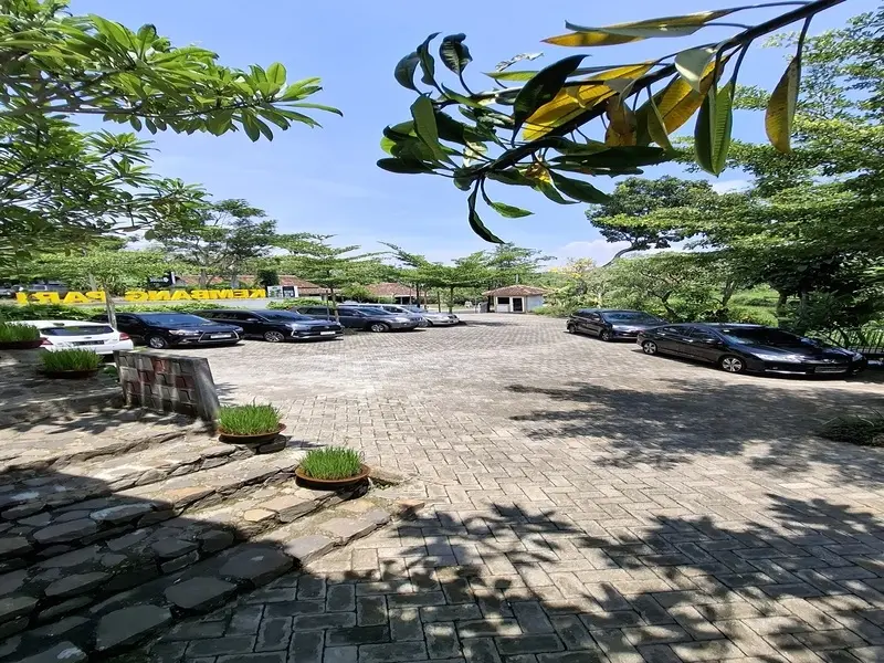 Parkir Gratis Kembang Pari Resto Parkir Gratis Kembang Pari Resto