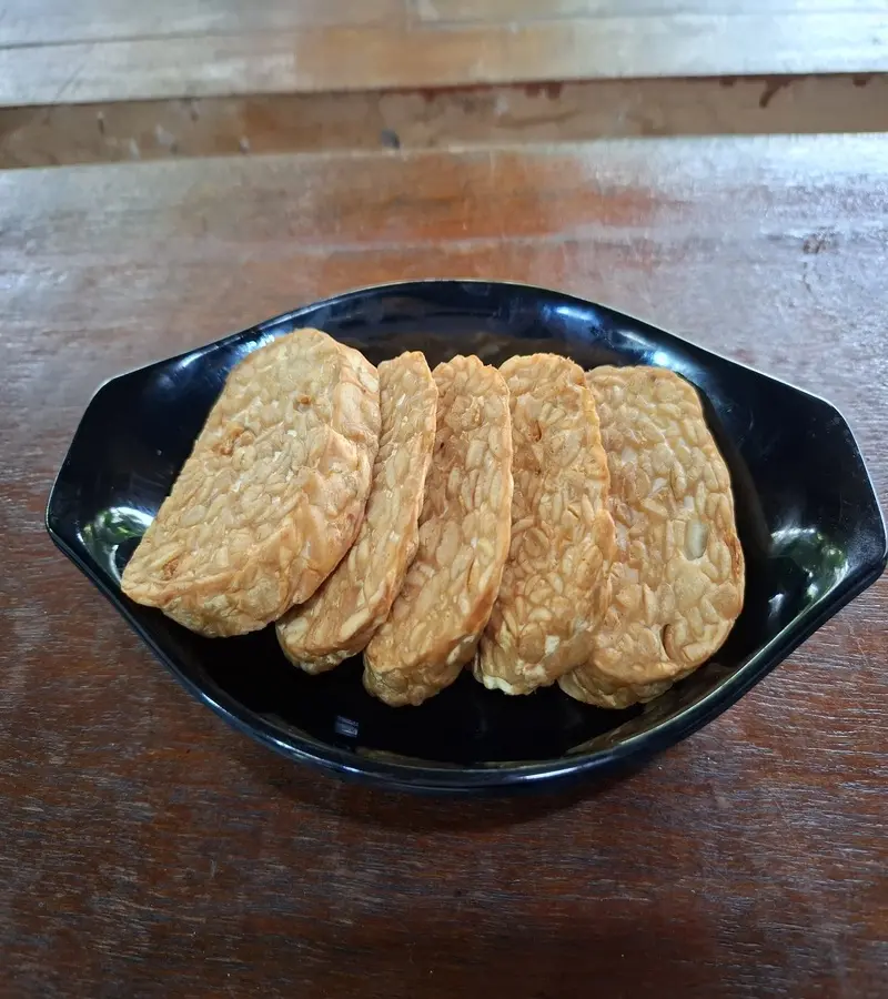Tempe Goreng kembang pari resto